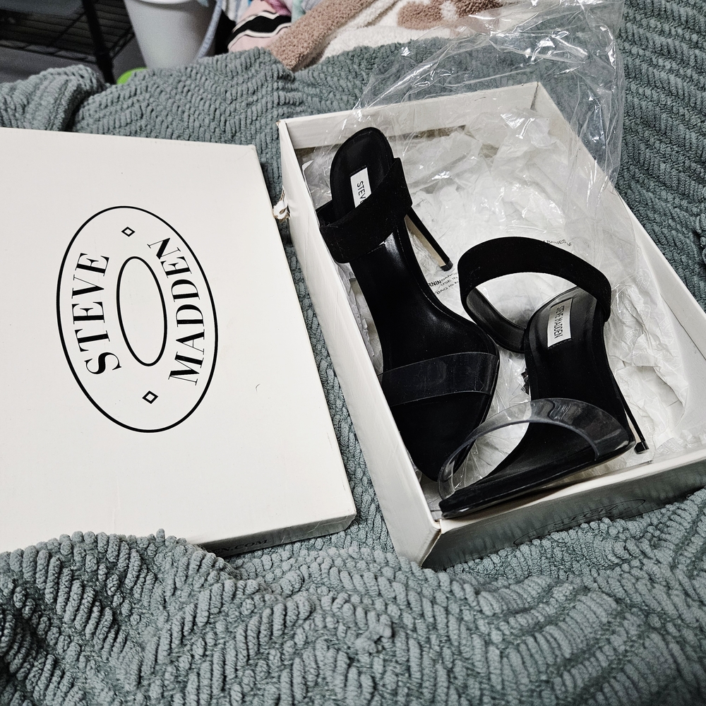 Steve Madden Amaya Black Nubuck Formal Heels